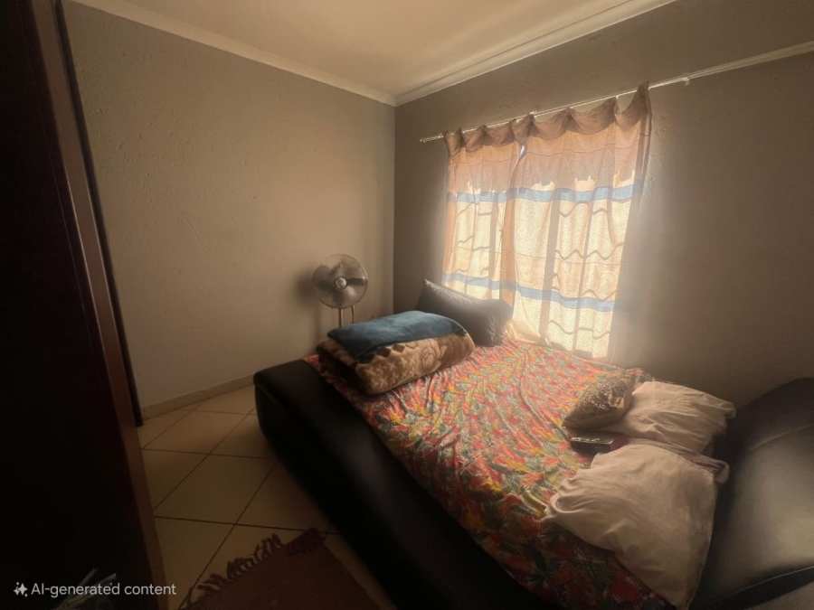 2 Bedroom Property for Sale in Waterval East North West